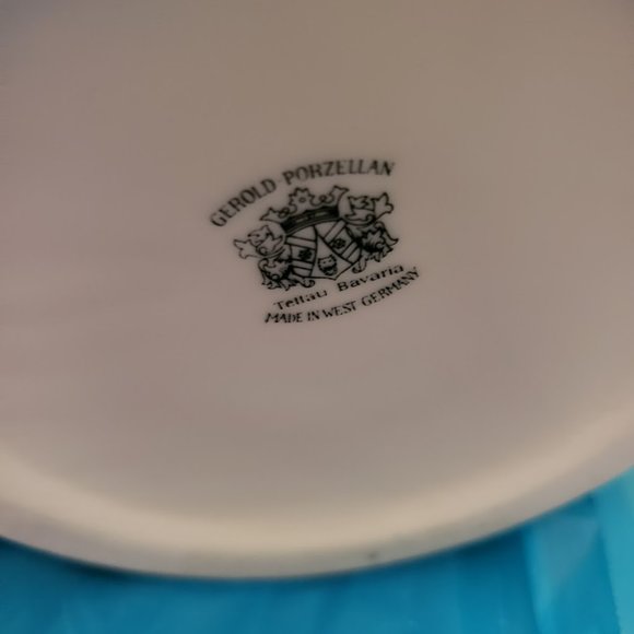 GEROLD PORZELLAN TETTAU BAVARIA WEST GERMANY CAVALIERS STEIN/ MUG 7-3/4" - Picture 3 of 3